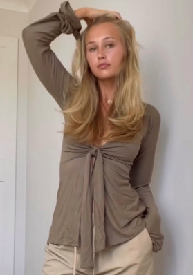 Viora Strike Top Image 2