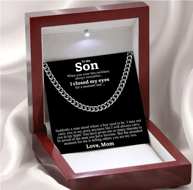 Boyfriend Necklace Image 3