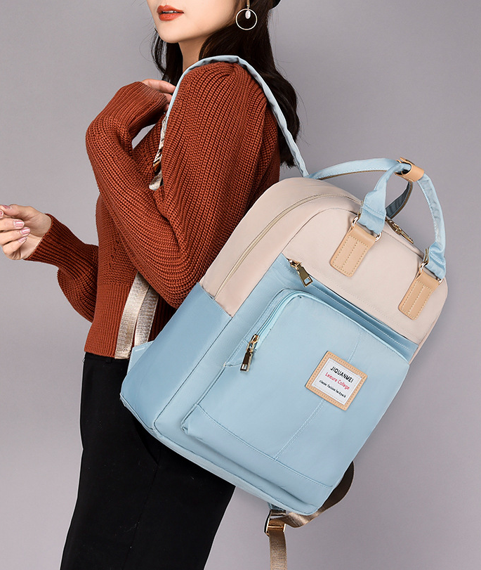 Backpack Interior and Features