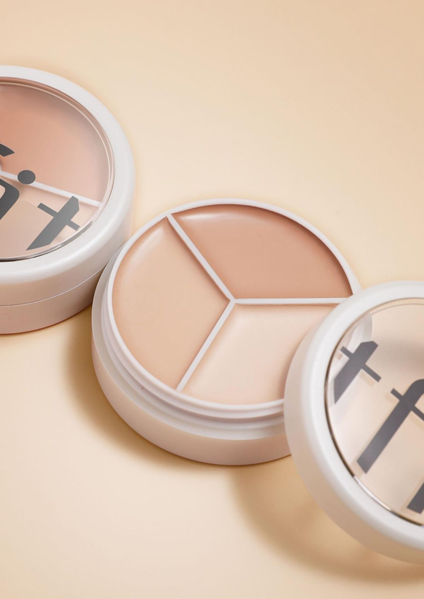 Tricolor Concealer Image 3