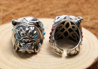 Bulldog Ring