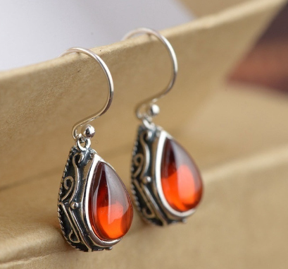 LADAZA Earrings in Red