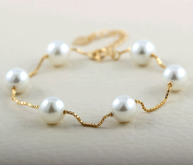 Silver Freshwater Pearl Bracelet