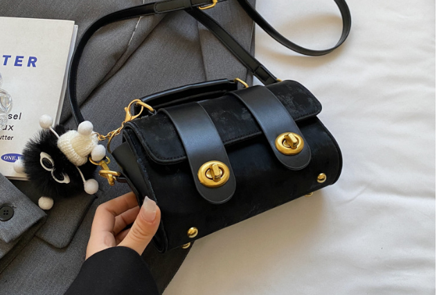 Bucket Bag White