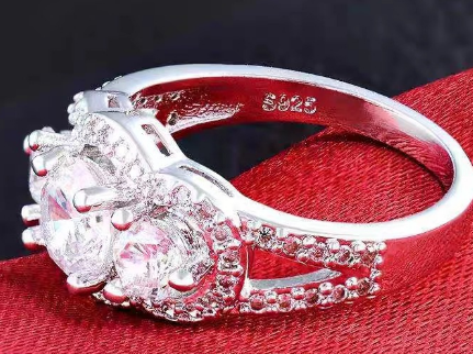 Platinum Women's Ring Design 1