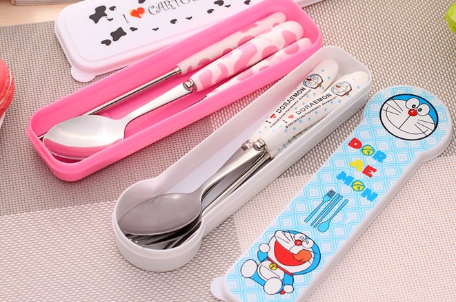 FunTime Cartoon Tableware Set Image 5