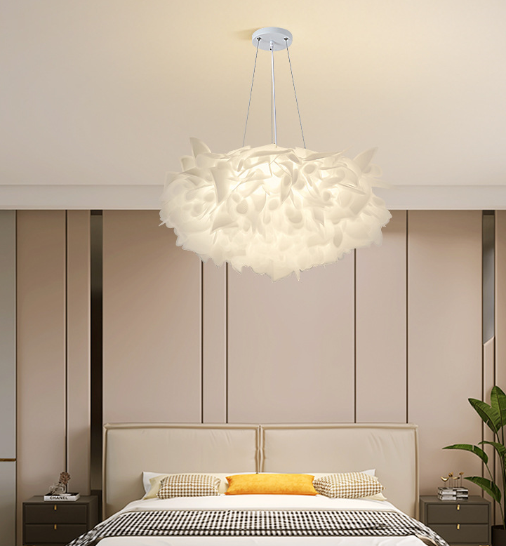 Chandelier Image 8
