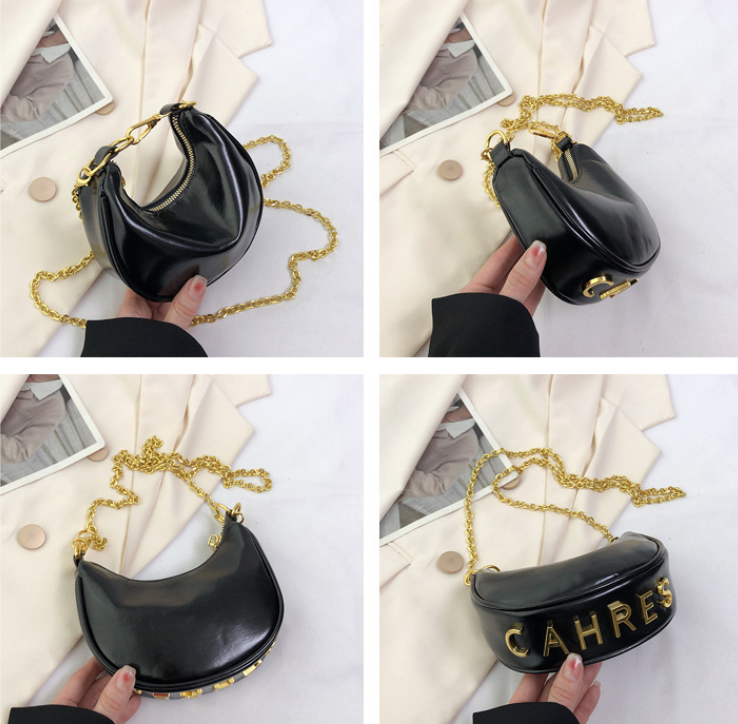Chain Large Capacity Crescent Bag - Image 1