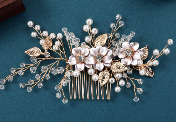 Bridal Hair Accessory Image 1