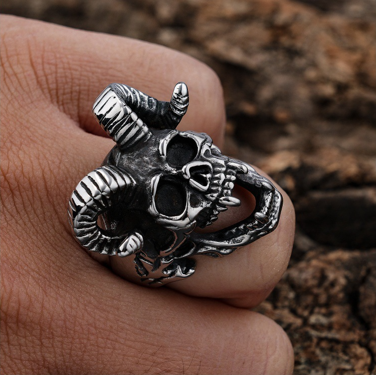 Skull Ring Design 2