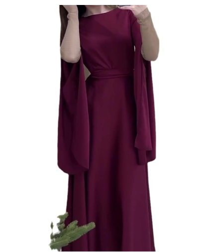Slim-fit long-sleeved dress side view