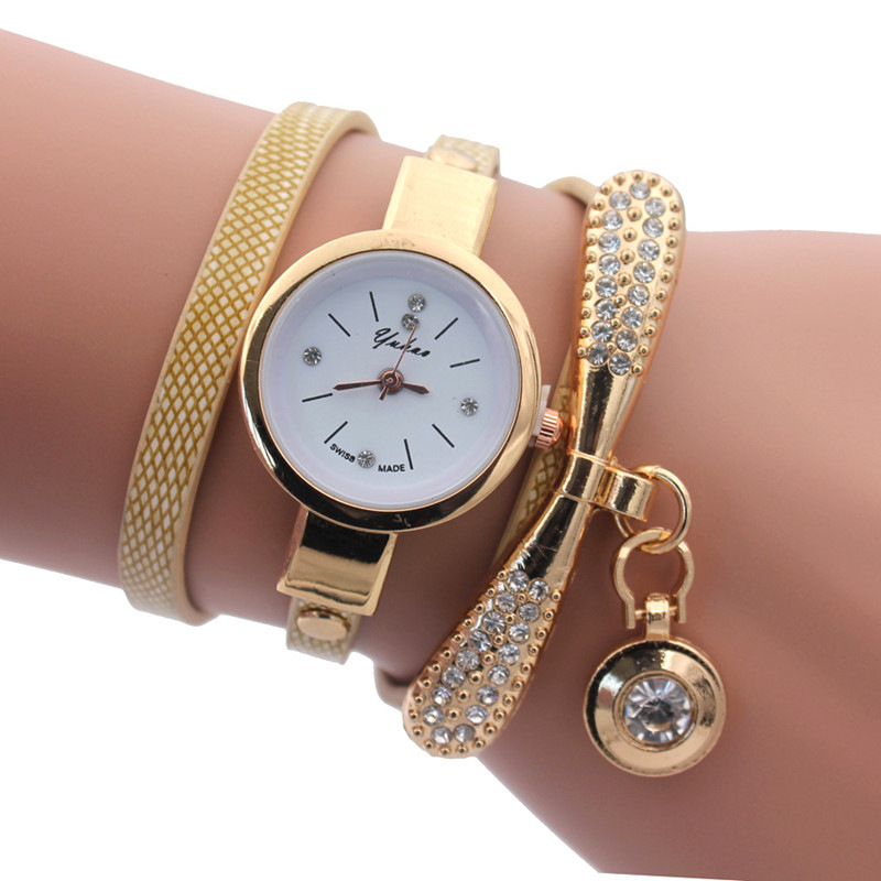 Gold Woven Triple Circle Pendant Wristwatch Image 2