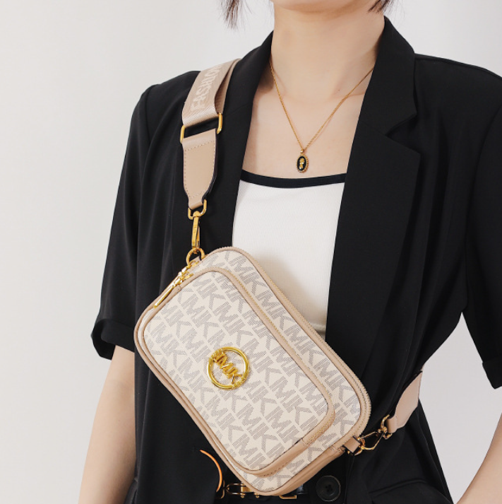 Wide strap for comfort