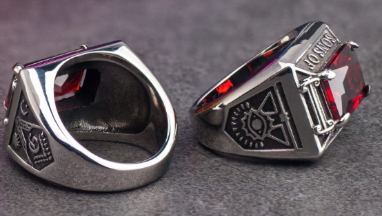 Vintage Masonic Ring 1