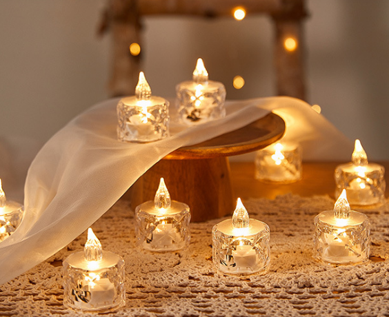 Plastic Simulation Candles
