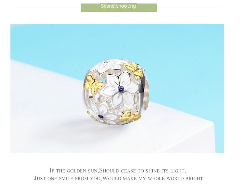 Charm Bead 4