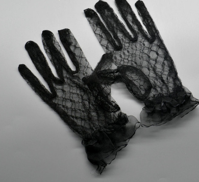 Black Short Gloves