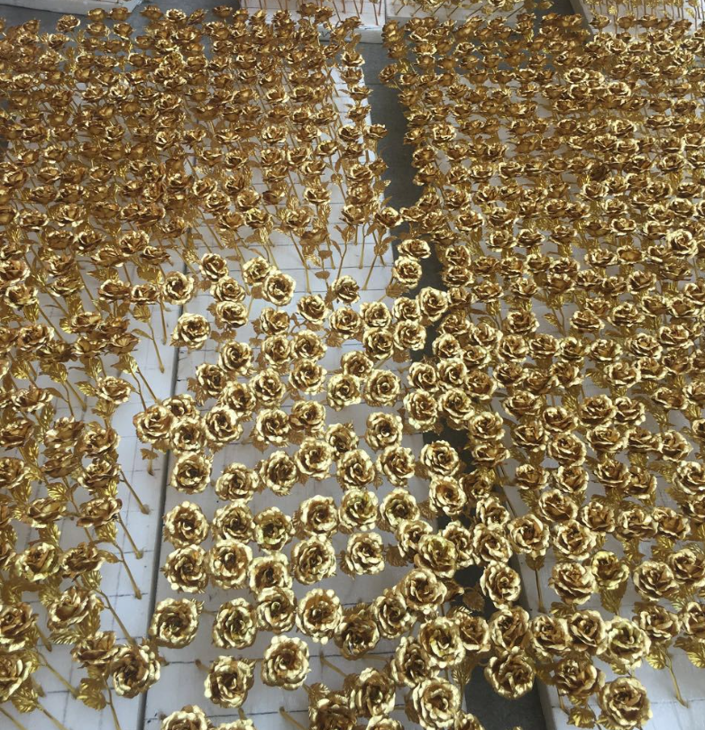 Gold Foil Rose Image 1