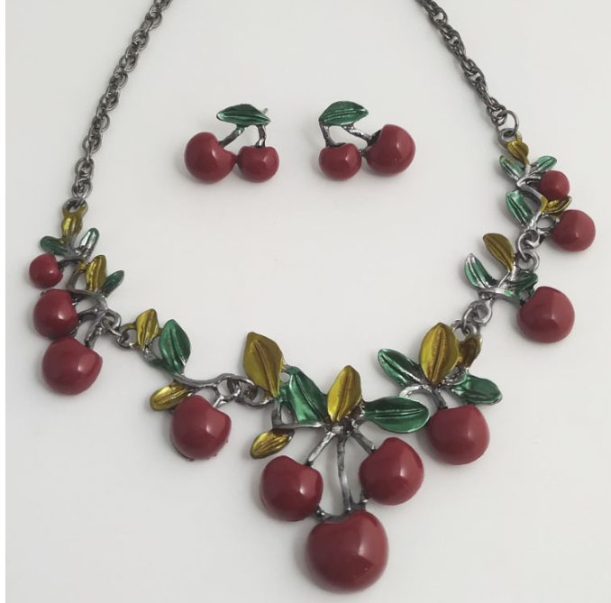 Elegant Jewelry Set