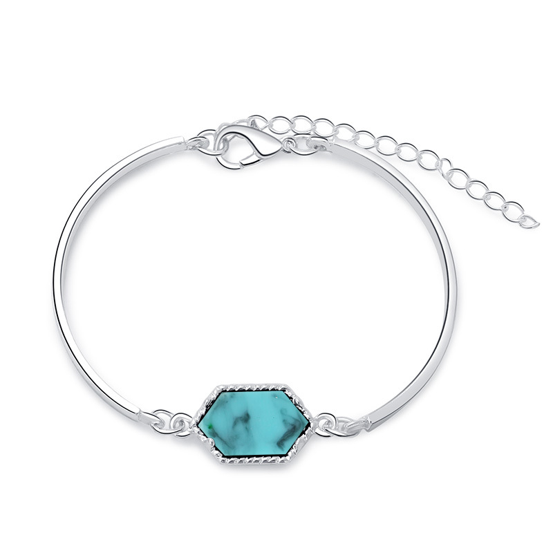Diamond-Shaped Crystal Cluster Bracelet