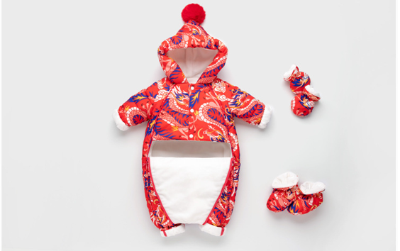 New Baby Down Jacket Jumpsuit Winter Baby Boys and Girls Thickened Ha-ha Clothes Newborn Outfit Foot Holding Clothes Korean