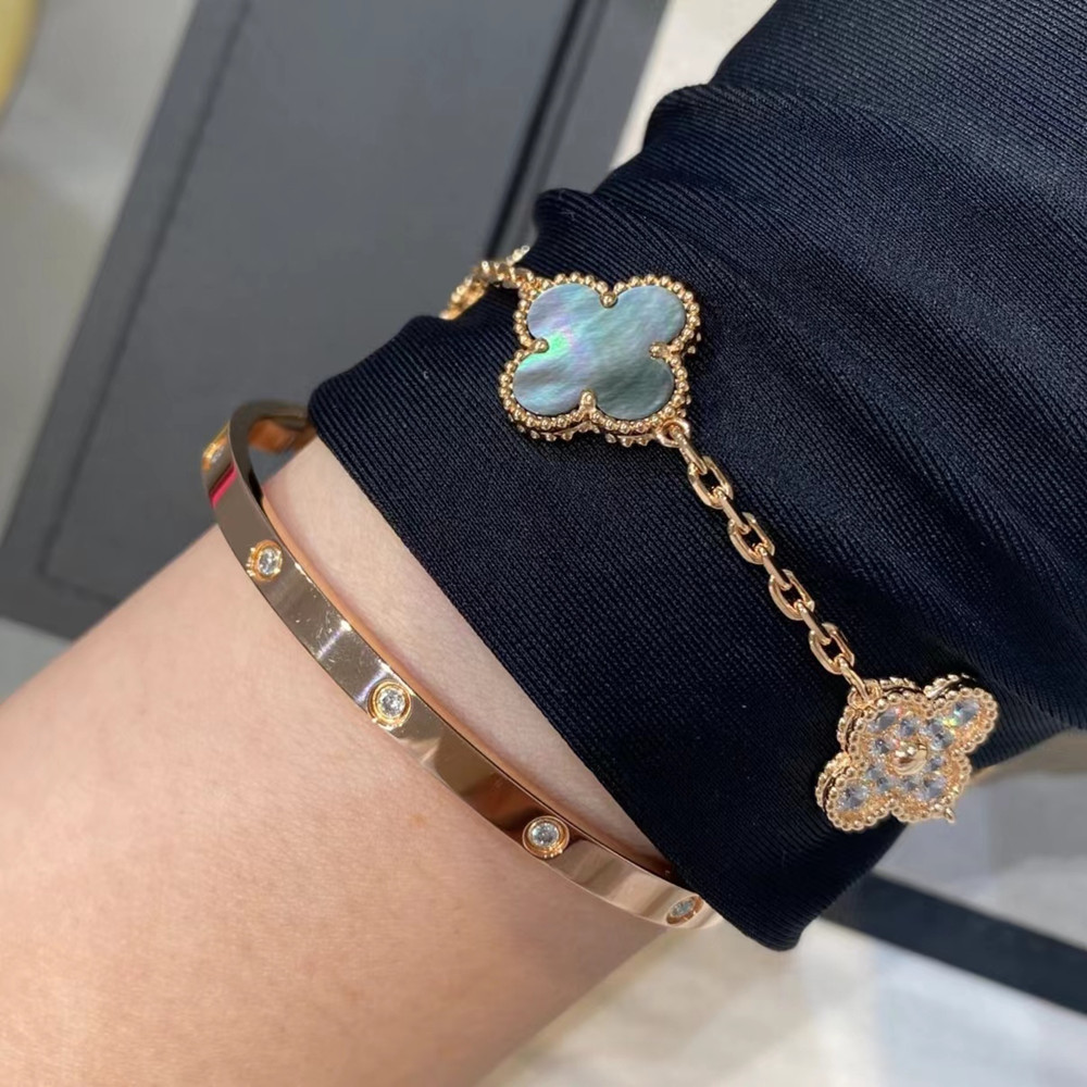 Imagen 2 de la pulsera de trébol