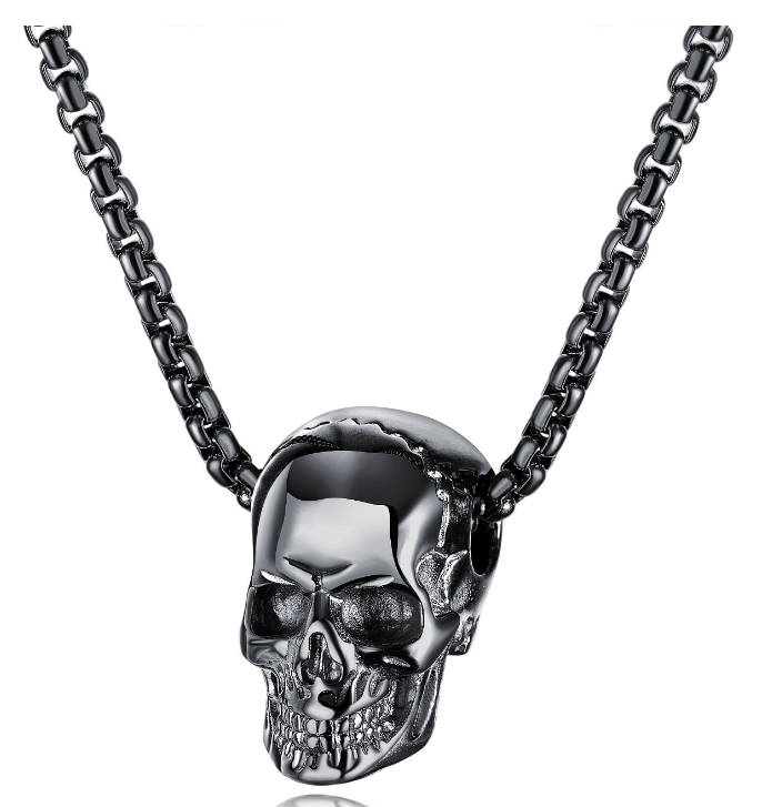 Skull Pendant Necklace Black
