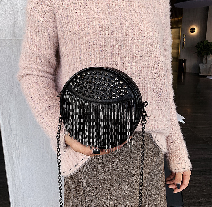 Fashion Tassel Personalized Shoulder Bag Image 2