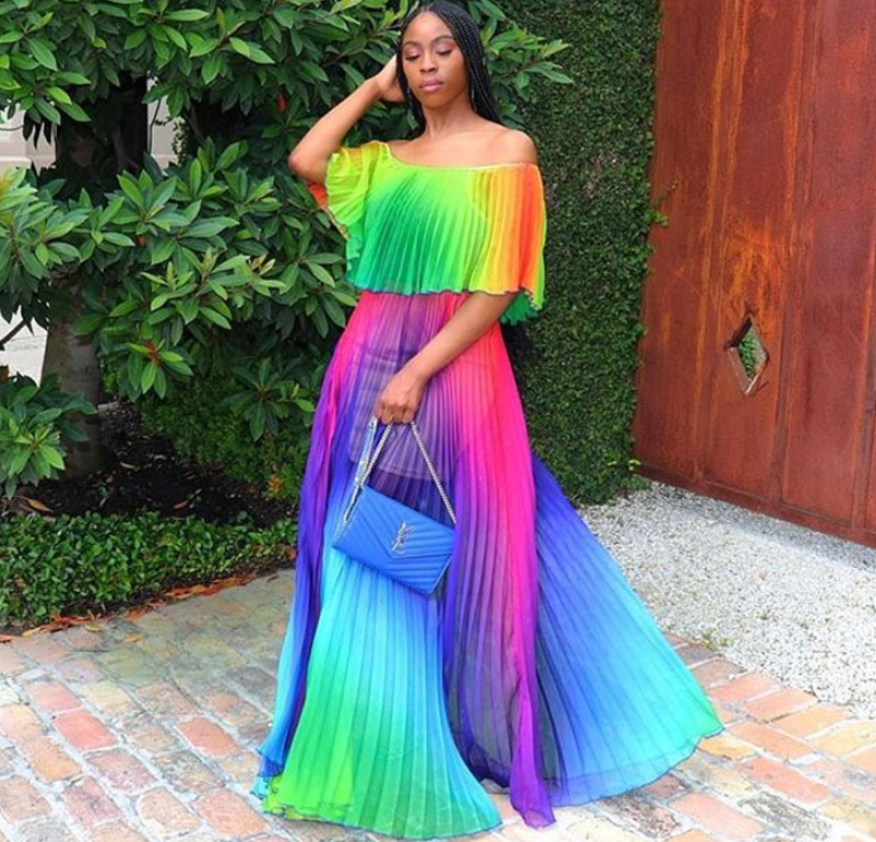 Gradient Pleated Dress Image 4