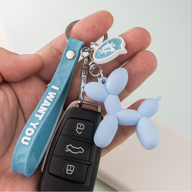 Personalized dog keychain pendant image