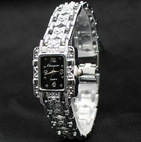 Steel Belt Watch in Pink