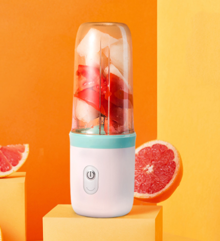 Portable Juicer Image 4
