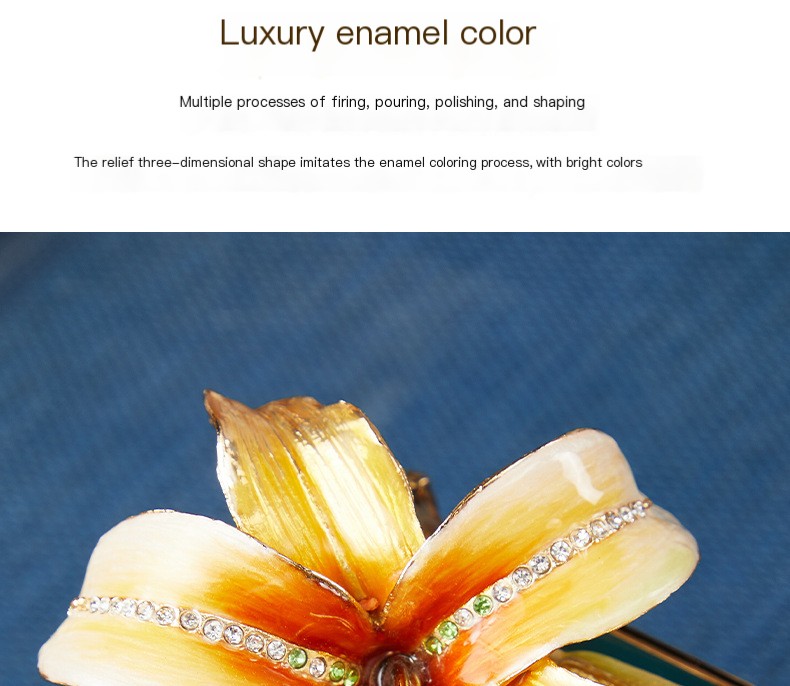 Luxury Tissue Box Image 6