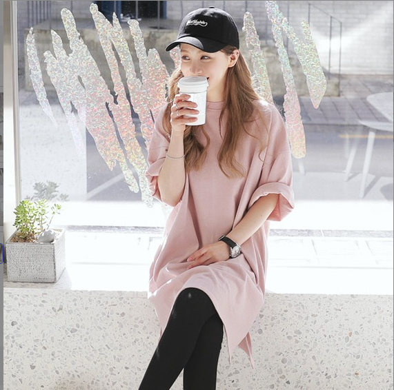 Dress in pink color