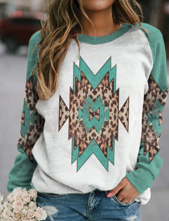 Sweater Image 5