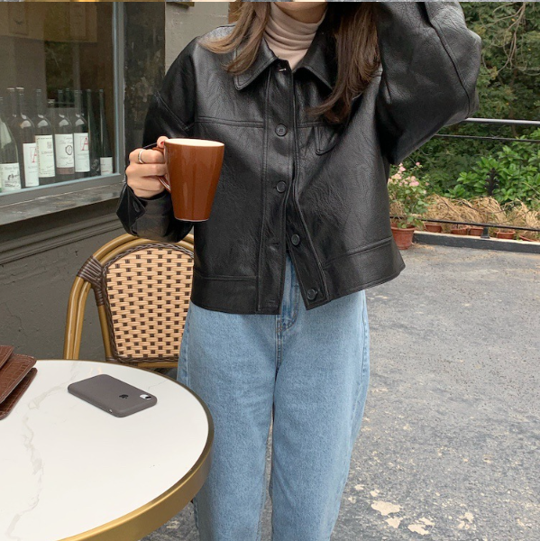 Jacket in Black Color