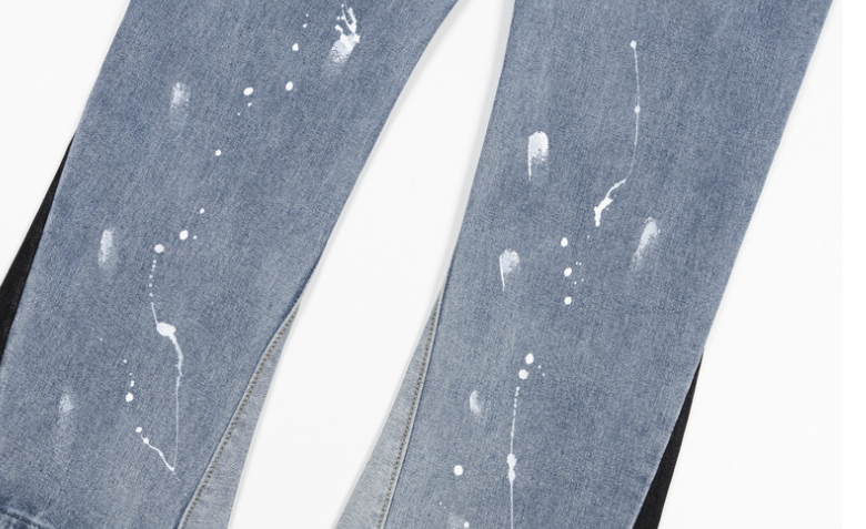 Distressed Straight-Leg Jeans 5