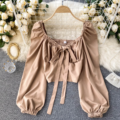 Hot Girl Off-shoulder Women's Cropped Top Detail