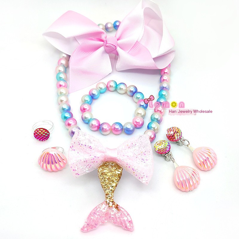 Necklace and Bracelet Set
