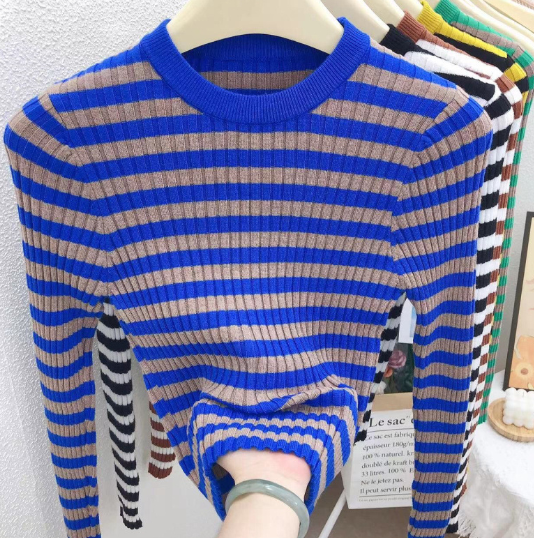 Knit Top Image 3