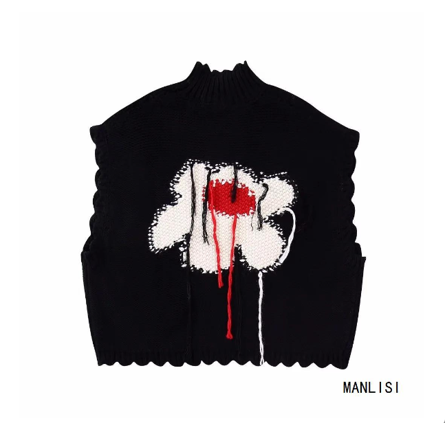 Knitted Vest Image 3