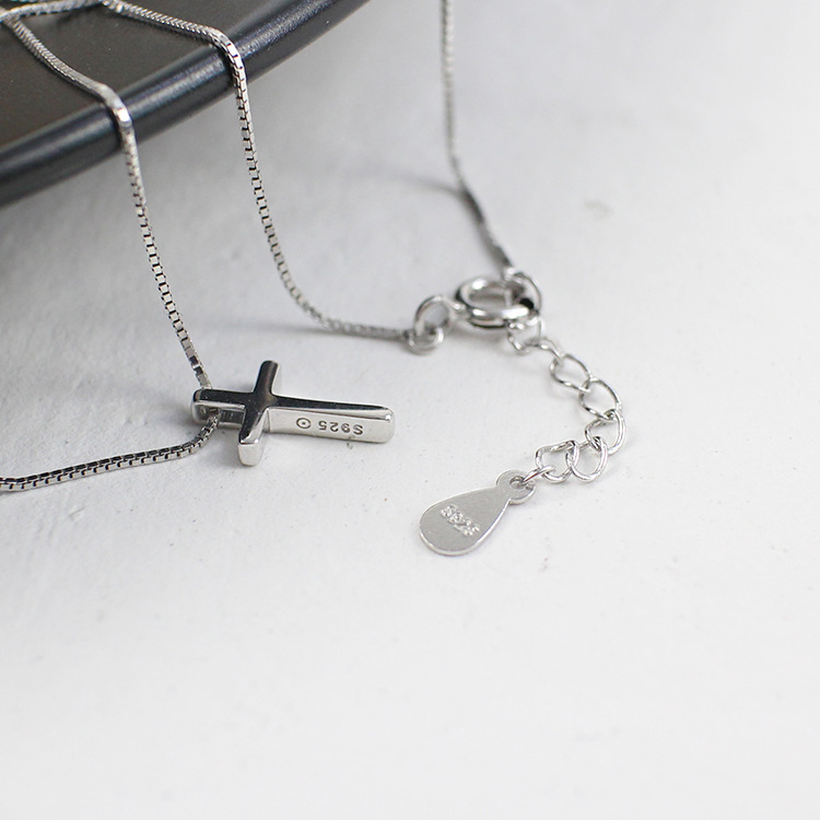 Cross Pendant Necklace