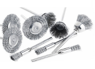 Different shapes of brushes
