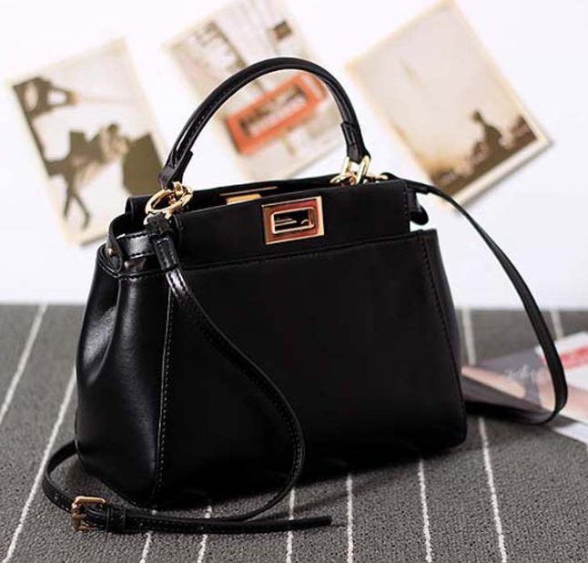 Crossbody Kitten Bag