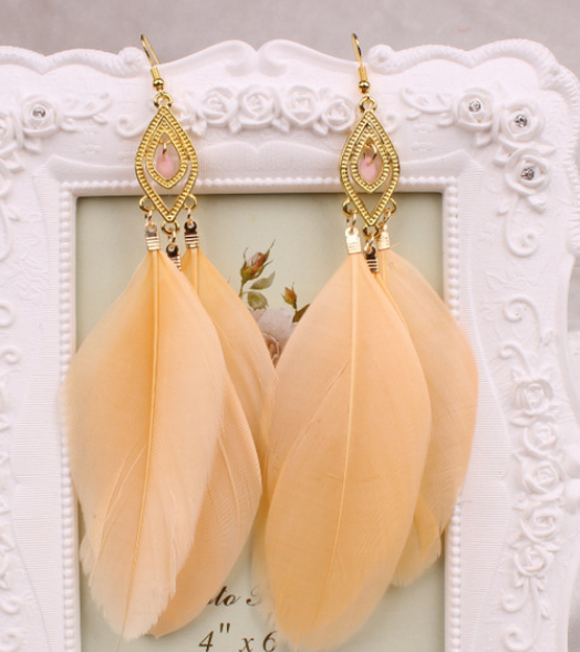 Stylish Feather Stud Earrings