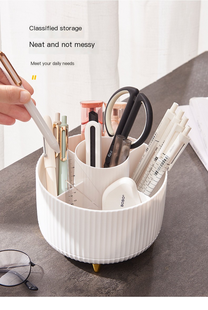 Rotating Pen Holder Image 2