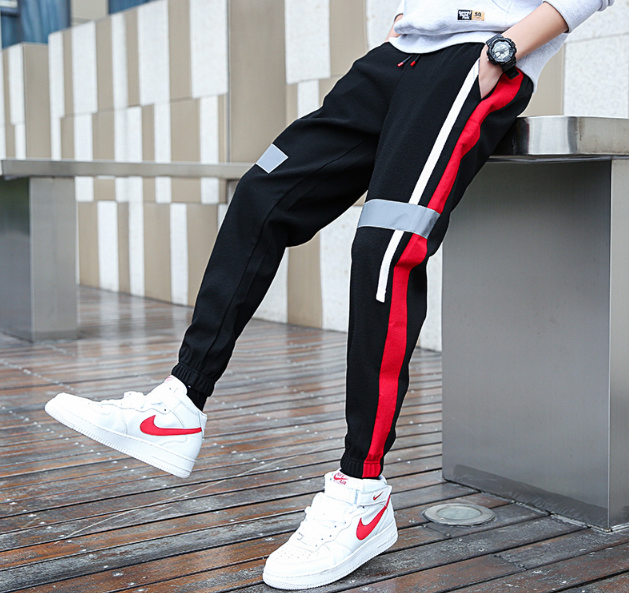 Men's sweatpants image 3