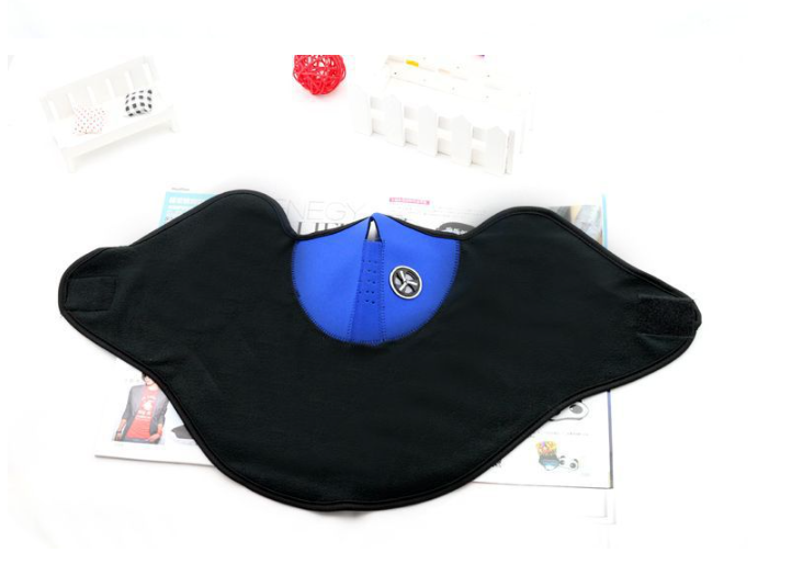 Outdoor Mask Image 5