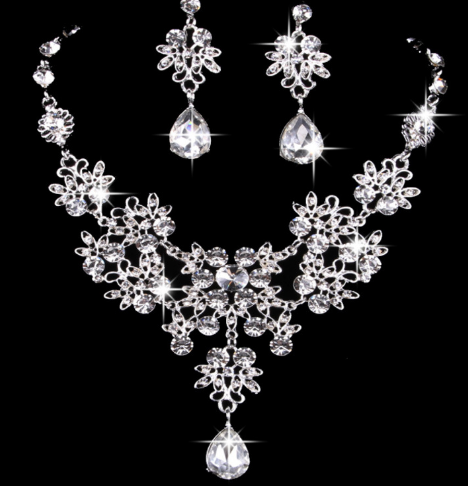 Butterfly Necklace Set Image 1