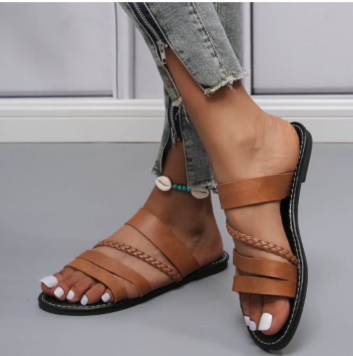 Women's Slippers Image 3